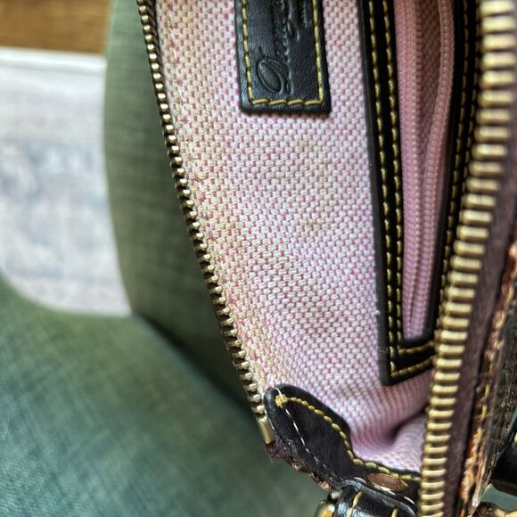 Dooney & Bourke Vintage Crocodile crossbody handle bag.  Dark brown - GUC. - Picture 11 of 13